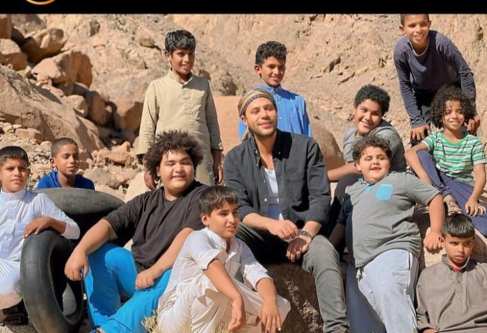فيلم اللعب مع العيال