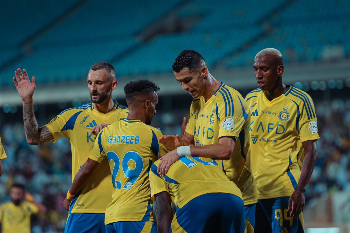 لاعبي النصر السعودي