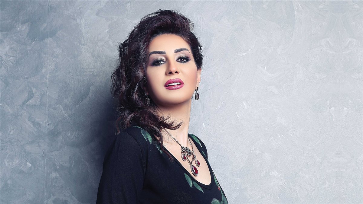 وفاء عامر