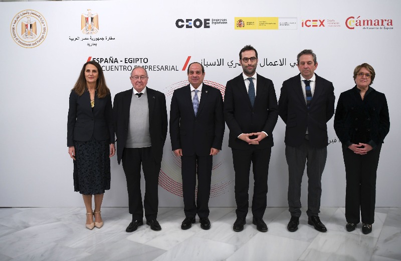 مشاركة الرئيس السيسي في مائدة مستديرة بإسبانيا