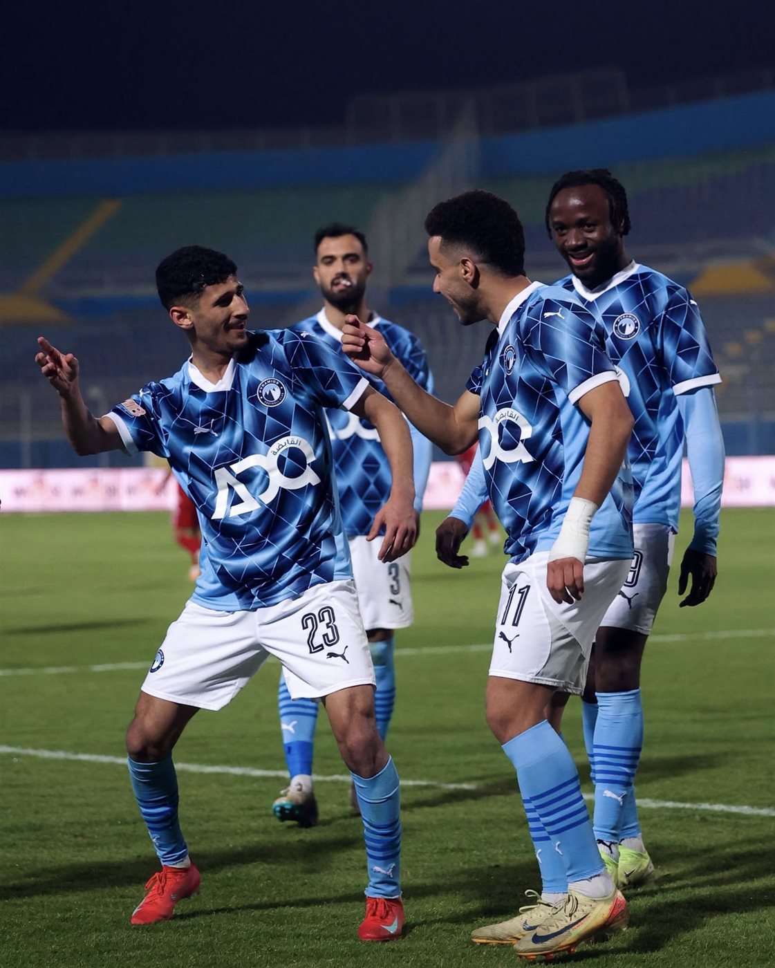 بيراميدز