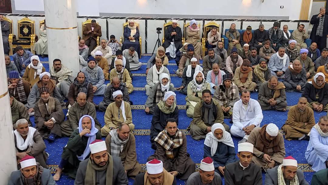 وكيل وزارة &nbsp;أوقاف الفيوم اثناء اللقاء