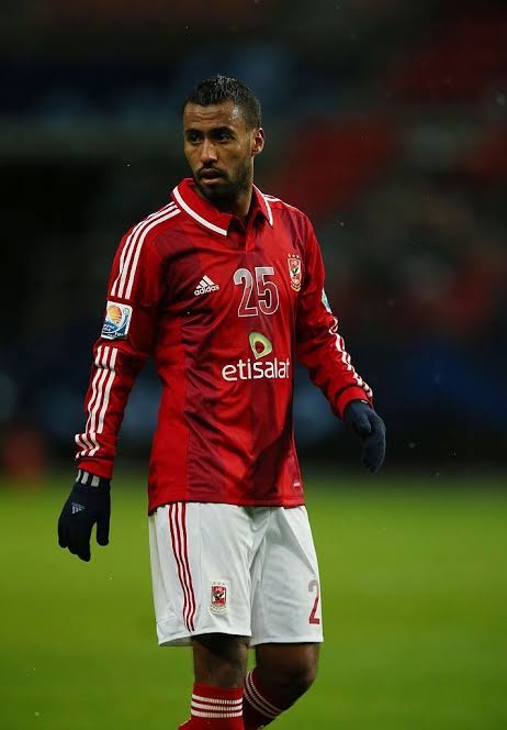 حسام عاشور&nbsp;
