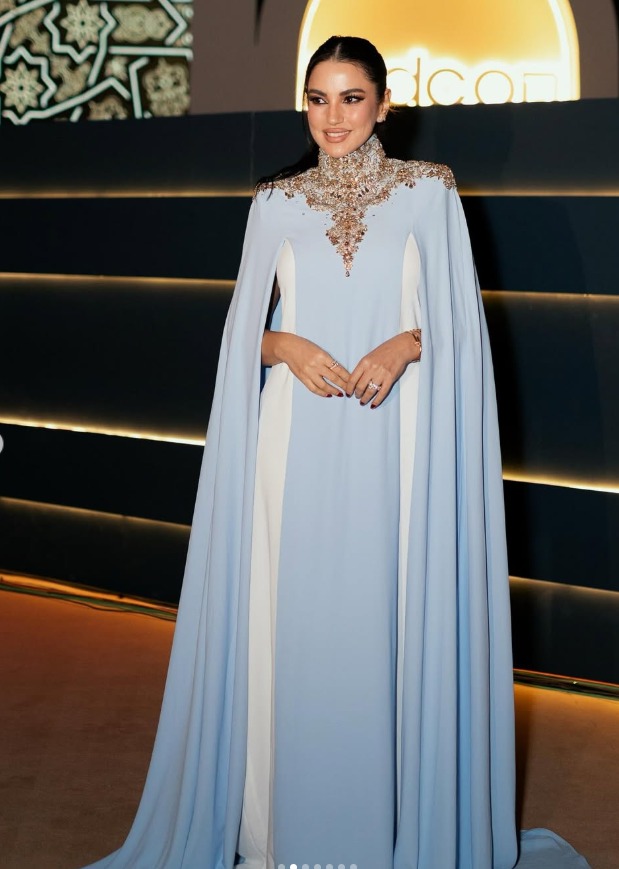 الفنانة درة