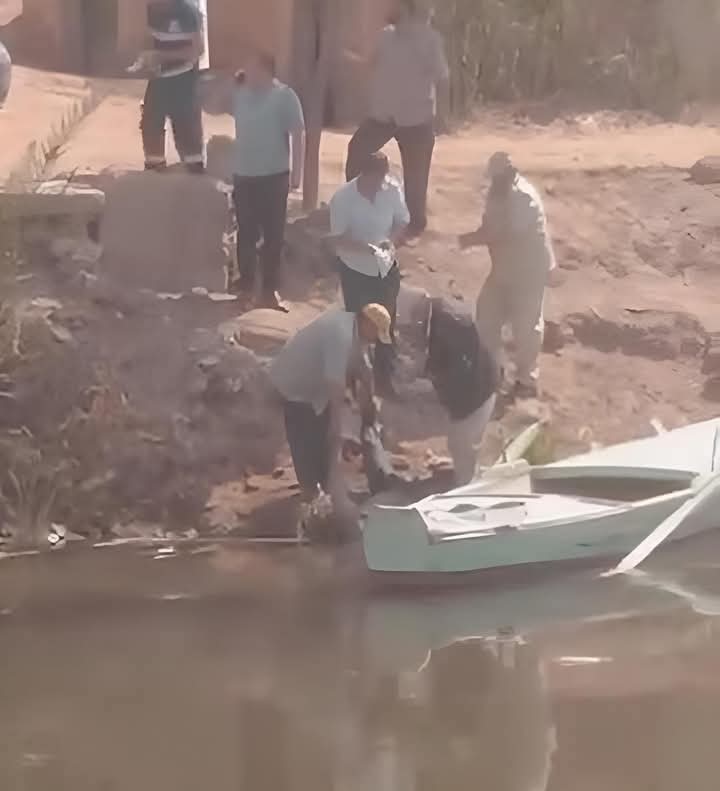 جانب من إنتشال الغريق