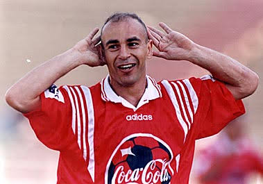 حسام حسن لاعب الأهلي والزمالك هداف الدوري&nbsp;