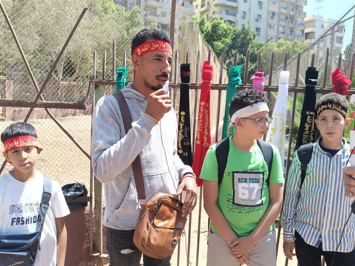 الشاب المكافخ احمد يبيع الباندا بحديقة حيوان الفيوم