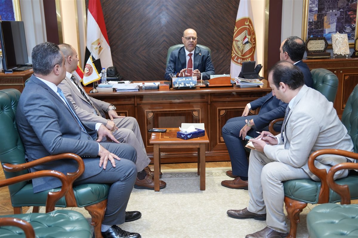وزير العمل