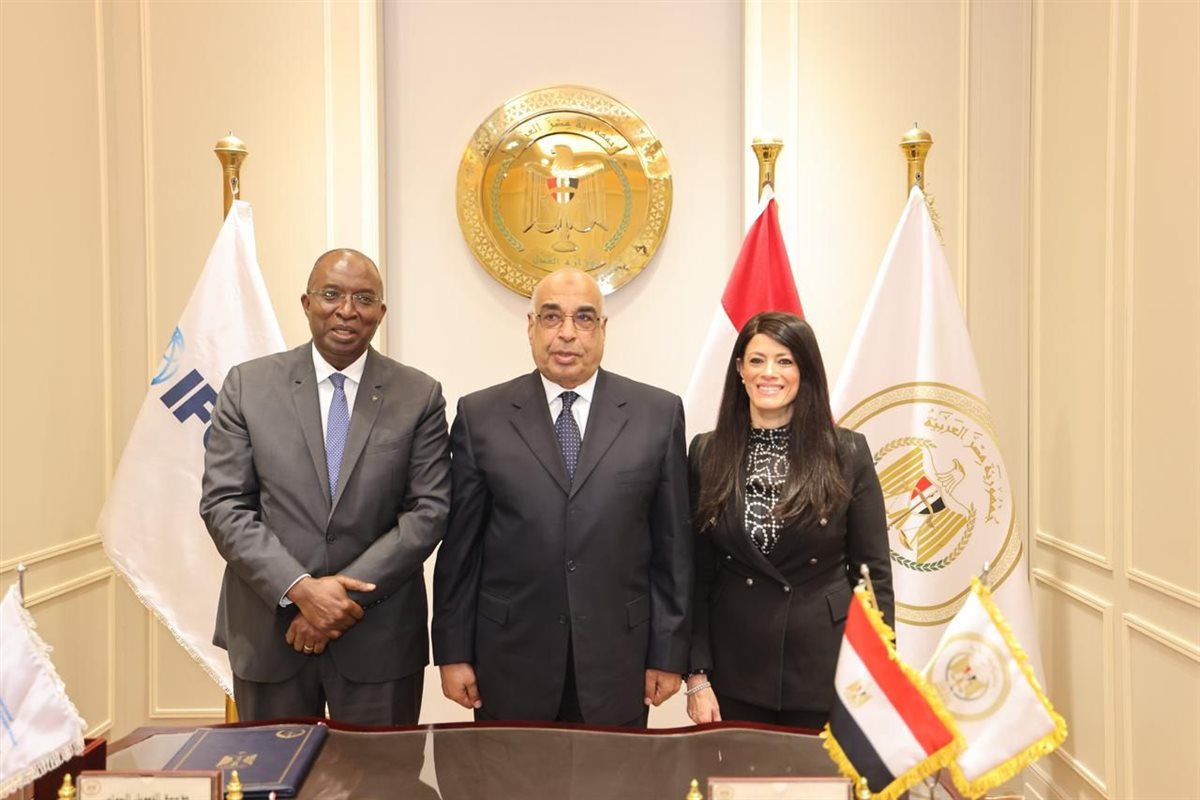 جانب من توقيع مذكرة التفاهم&nbsp;