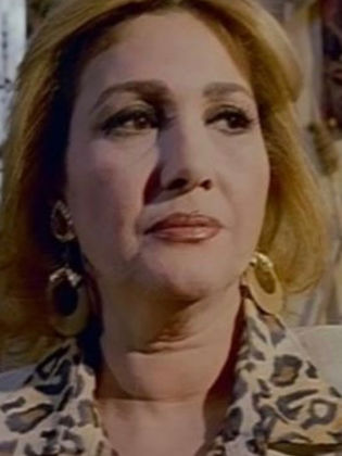 <strong>الفنانة شروق</strong>
