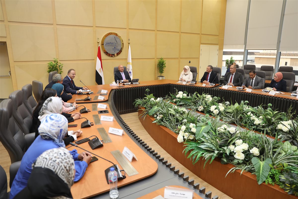 <strong>كامل الوزير</strong>
