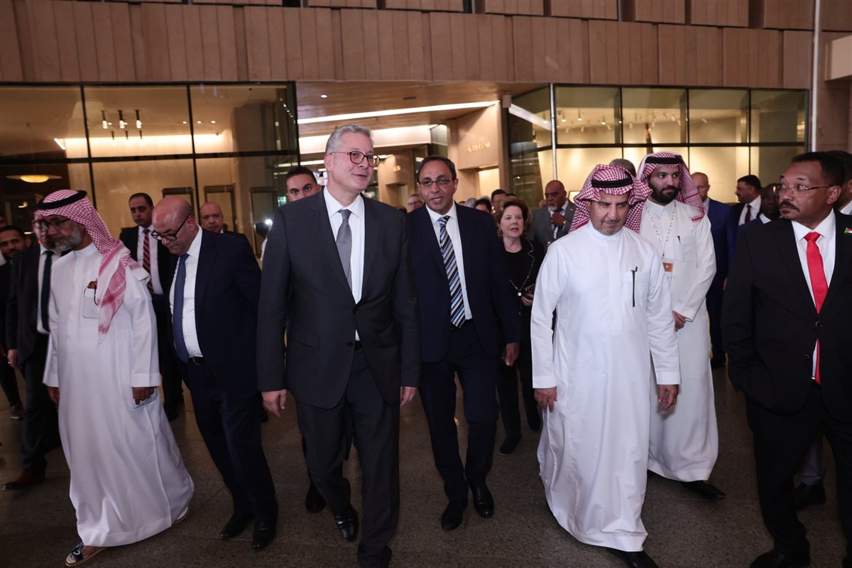 وزير البترول في المتحف المصري الكبير