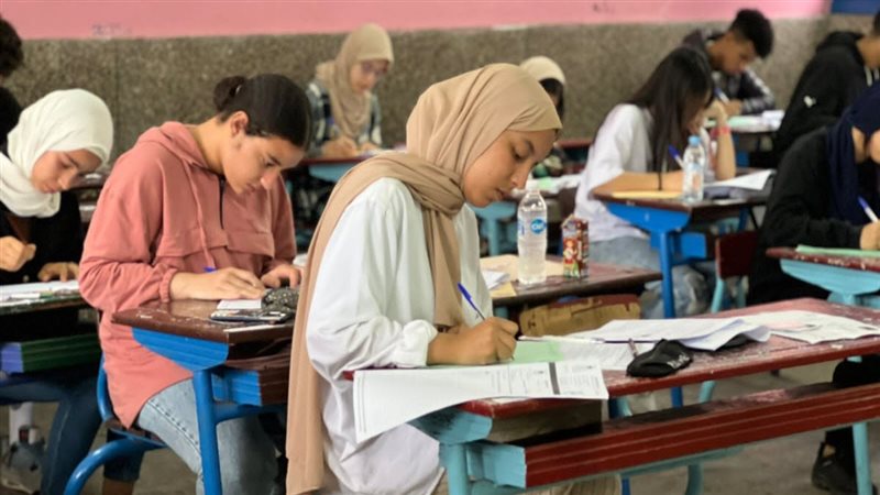 طلاب الثانوية العامة