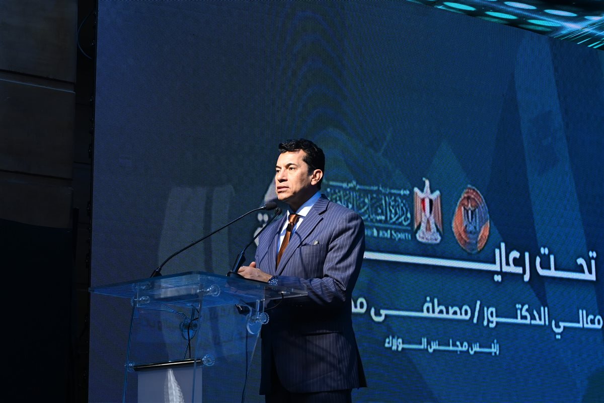 وزير الرياضة