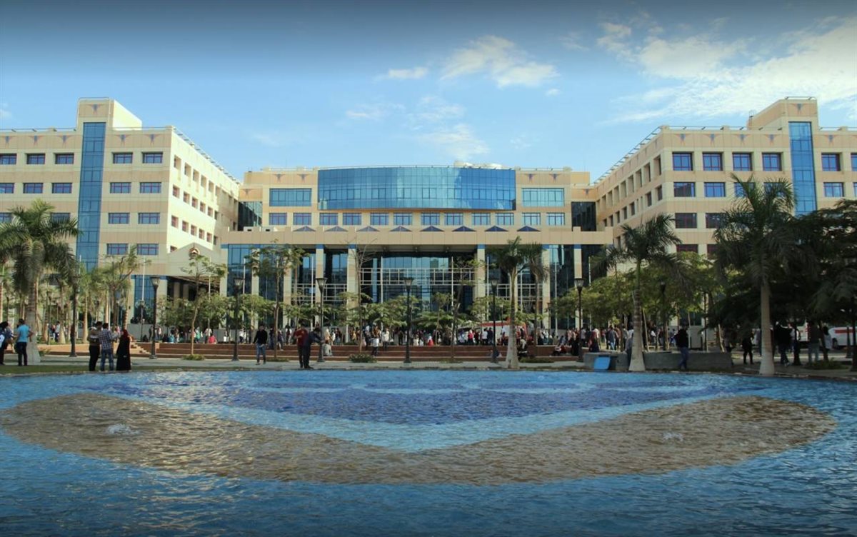 <strong>&nbsp;جامعة 6 أكتوبر</strong>