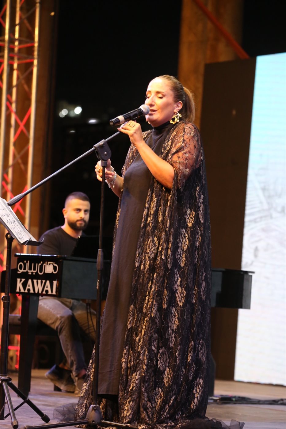 <strong>مكادي نحّاس</strong>
