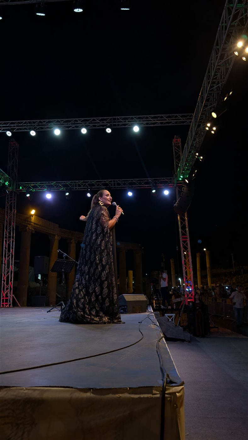 <strong>مكادي نحّاس</strong>