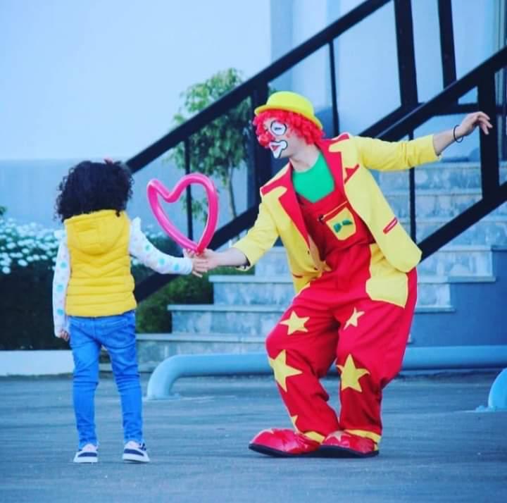رؤية المهرج في المنام