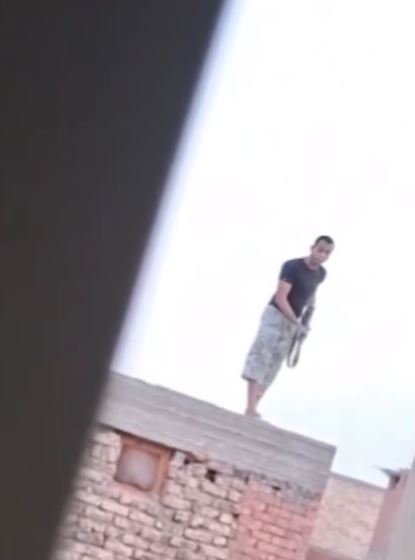 الأمن يفحص فيديو إطلاق نار من شاب في مشاجرة بكوم أمبو