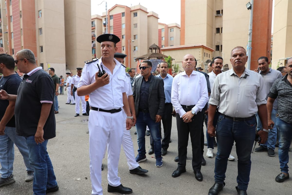 <strong>إزالة الإشغالات والتعديات بمدينة معًا</strong>