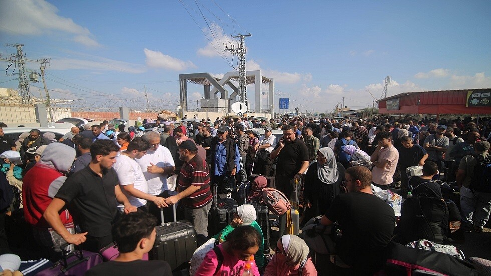 <strong>67 مواطنا روسيا لا زالوا داخل غزة لا يستطيعون المغادرة</strong>