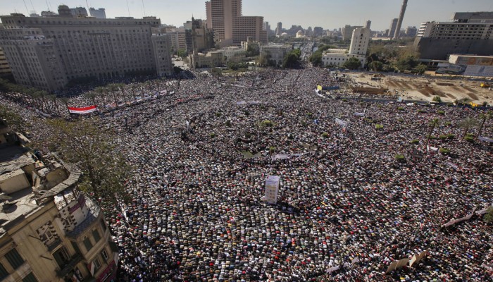 مظاهرات ثورة 25 يناير 2011