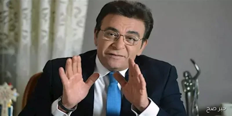 <strong>الإعلامي عاطف كامل</strong>