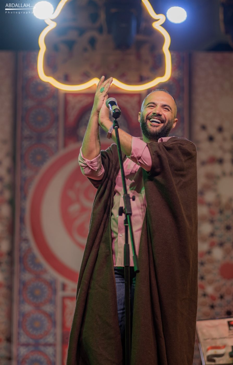 <strong>علي الألفي</strong>