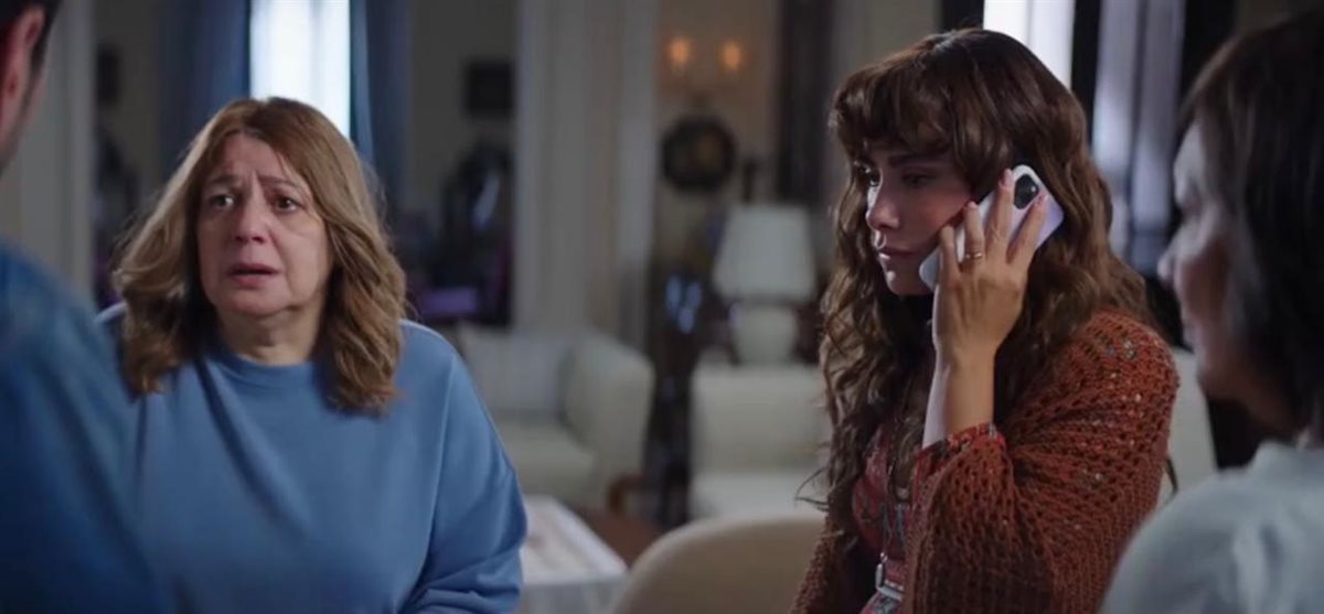 <strong>مسلسل 220 يوم</strong>