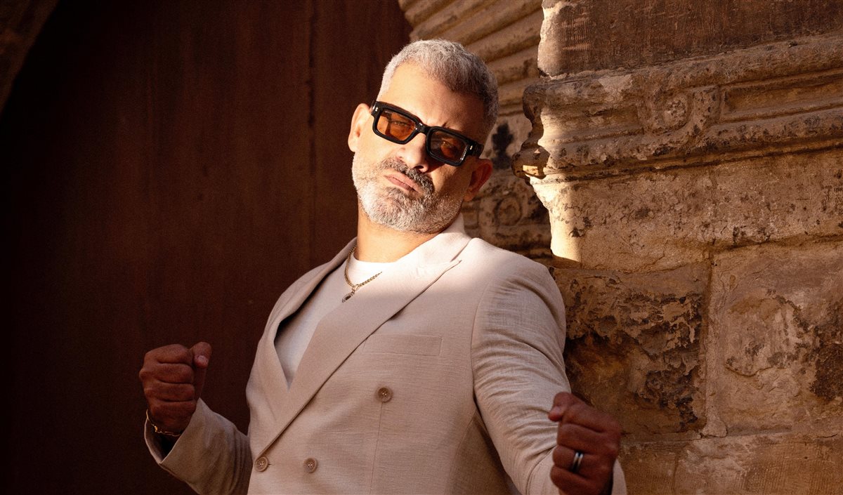 <strong>هاني عادل</strong>