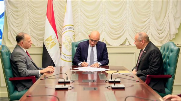 وزيرة التربية والتعليم يعتمد نتيجة الدور الثاني