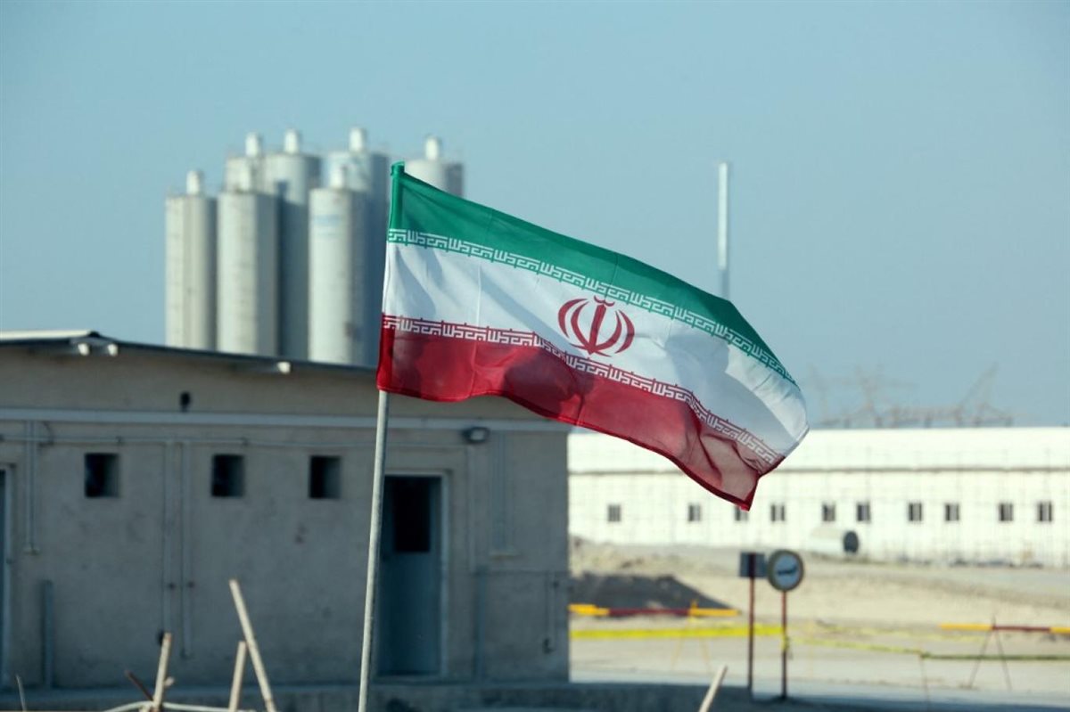 <strong>إيران ترد على إعادة العقوبات وتحذر من تبعات دولية خطيرة</strong>