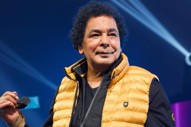 <strong>محمد منير</strong>