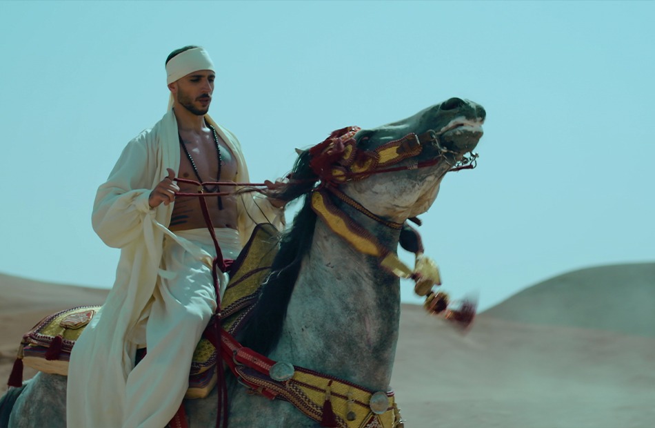 <strong>أغنية 