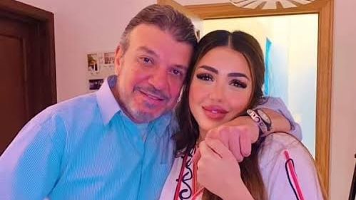 <strong>أحمد سلامة وابنته سارة</strong>