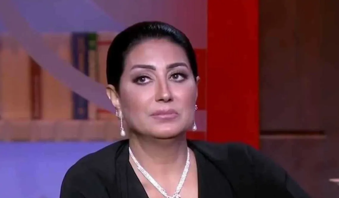 <strong>وفاء عامر</strong>