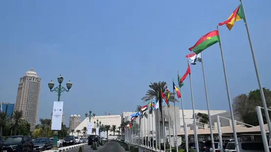 <strong>انطلاق أعمال القمة العربية الطارئة الآن في الدوحة لبحث الهجوم الإسرائيلي</strong>