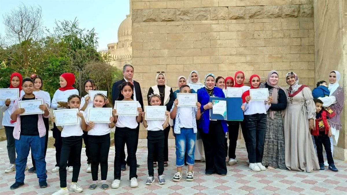 أطفال الاحتياجات الخاصة فى متحف كوم اوشيم