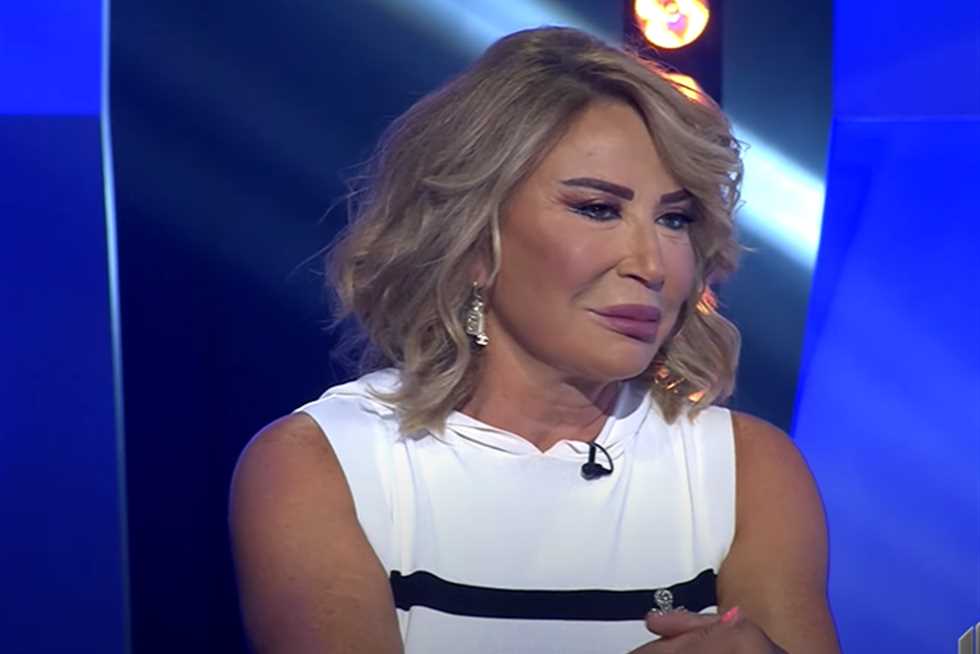 المخرجة إيناس الدغيدي