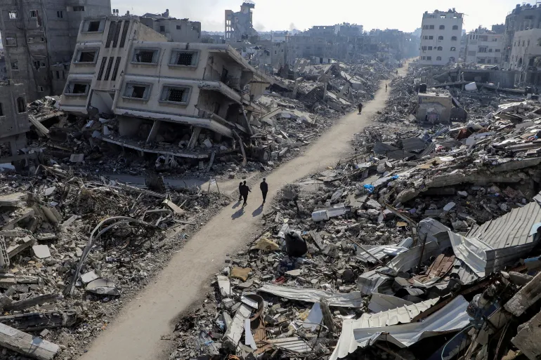<strong>900 ألف فلسطيني يتحدون أوامر الإخلاء ويرفضون مغادرة غزة</strong>