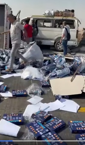 محملة ورق.. مصرع وإصابة 9 أشخاص في حادث تصادم في المنيب