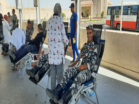 حملة تبرع بالدم لرجال الشرطة بالبحر الأحمر دعمًا للمرضى والمصابين
