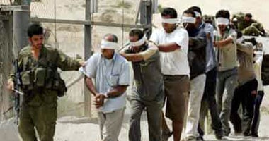 القائمة النهائية للأسرى الفلسطينيين تضم 195.. واستبعاد 25 من القادة البارزين&nbsp;