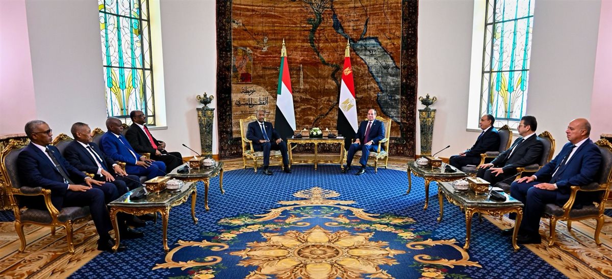 جانب من لقاء الرئيس السيسي والفريق أول ركن عبد الفتاح البرهان