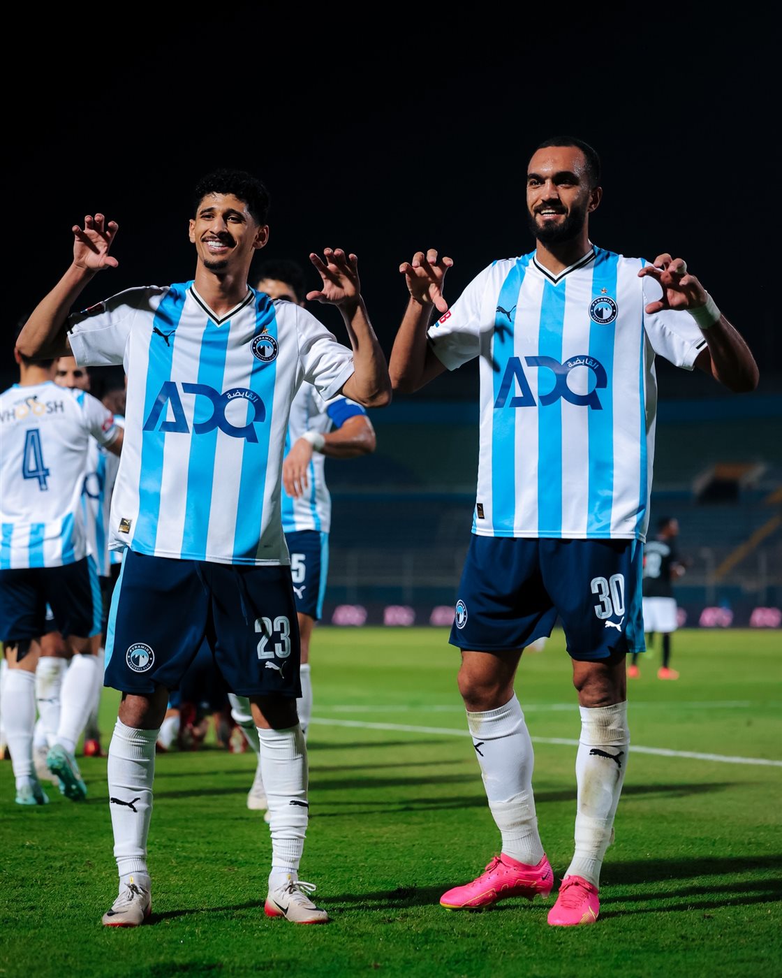 بيراميدز