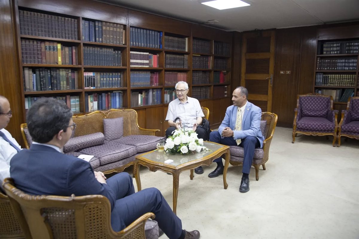 وزير الثقافة يتفقد الهيئة المصرية العامة للكتاب&nbsp;