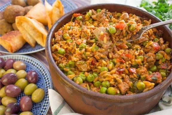 طاجن لسان عصفور باللحمة