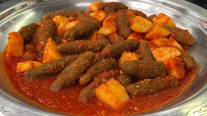 كفتة الأرز بالصلصة
