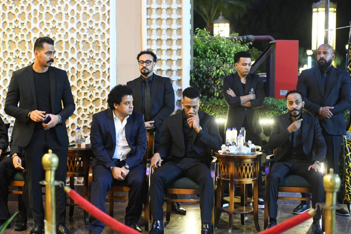 <strong>عزاء والد محمد رمضان</strong>