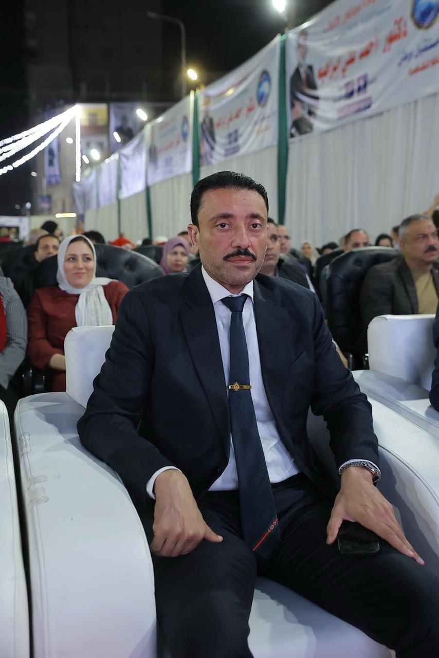 النائب محمد رزق خلال حضوره مؤتمر مستقبل وطن